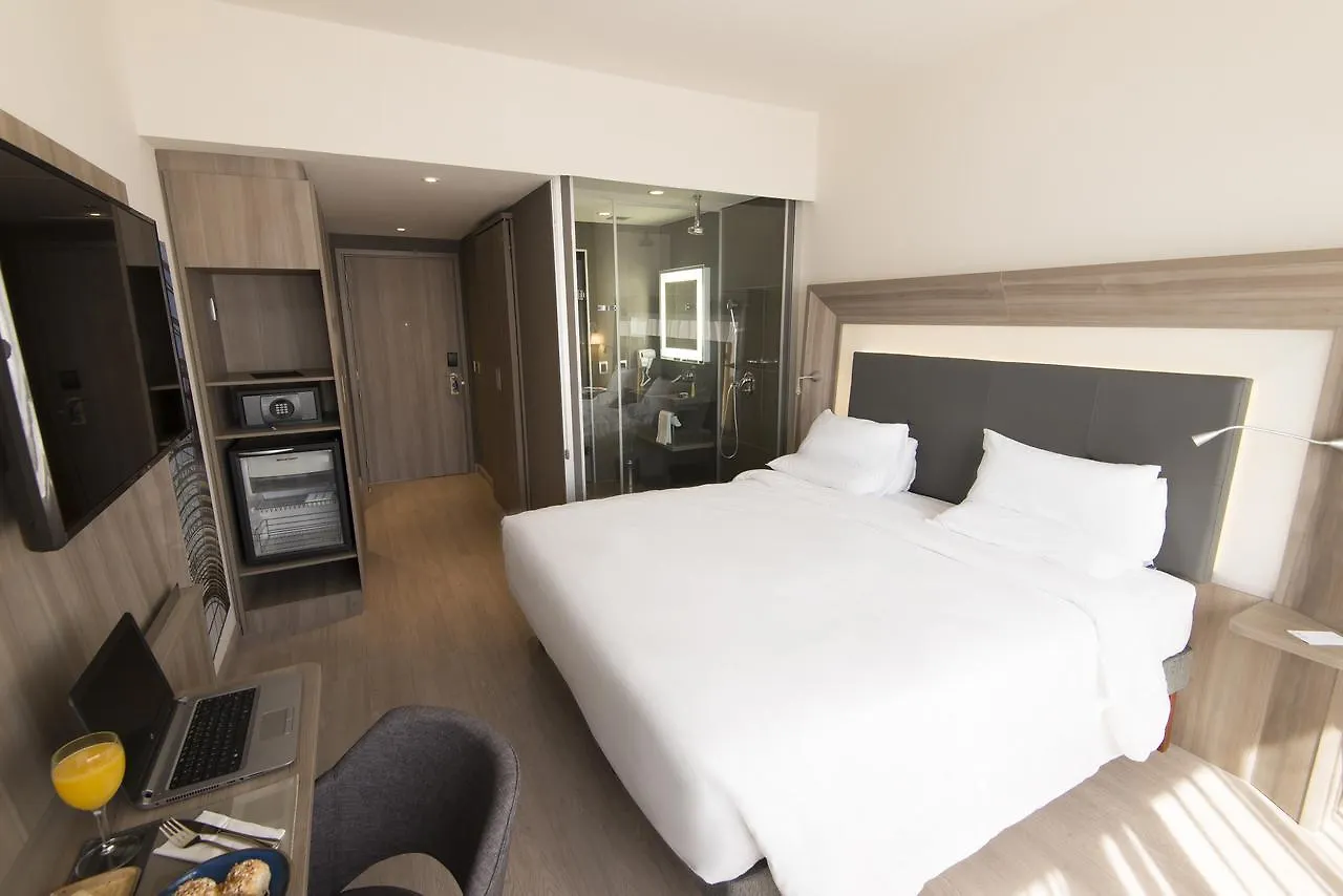 Novotel Sao Paulo Berrini 4*,  Brazília